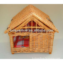 Exquisite and durable wicker pet basket&house